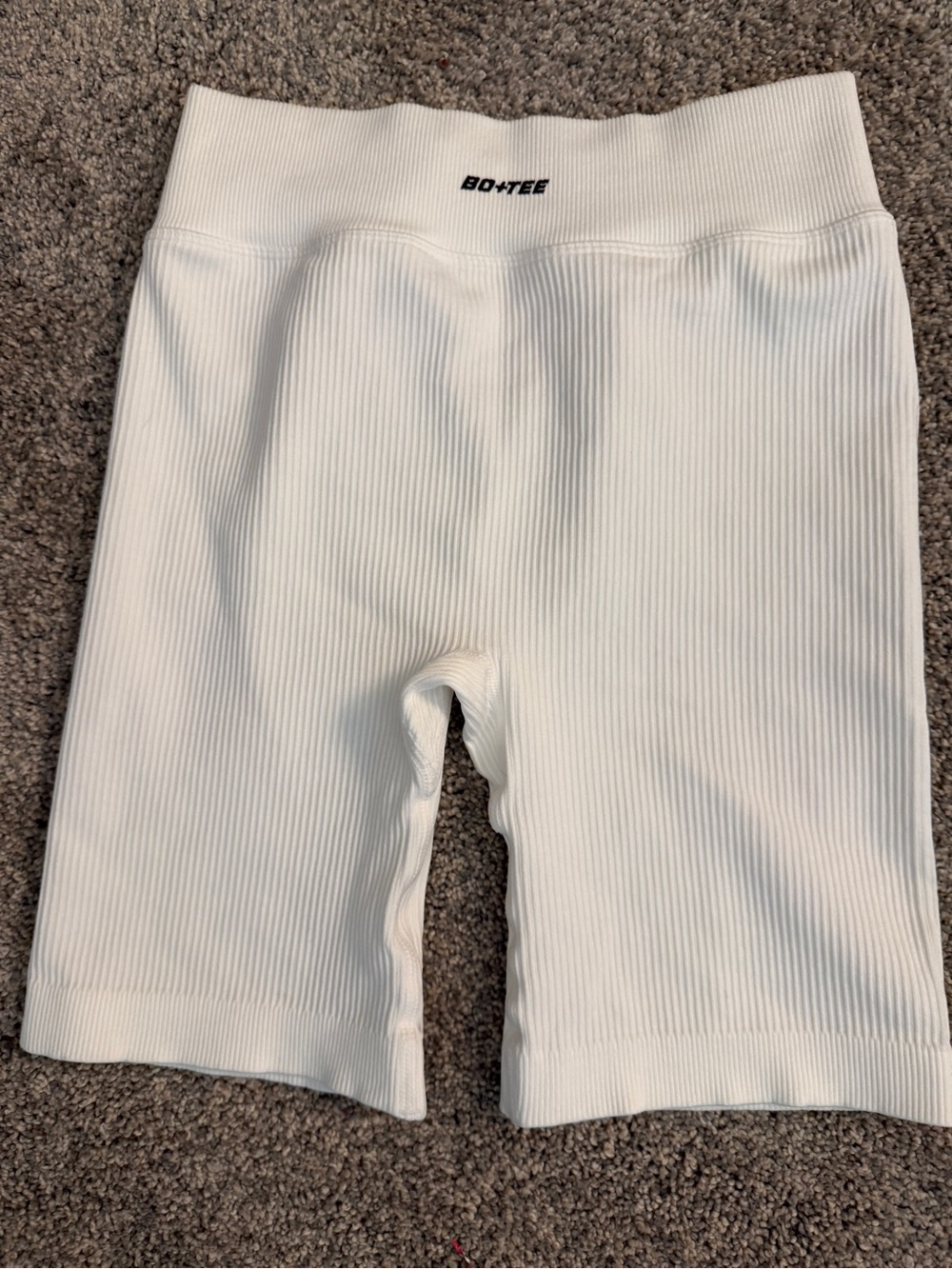 BO+TEE Women's White Ribbed Athletic Bike Shorts Small